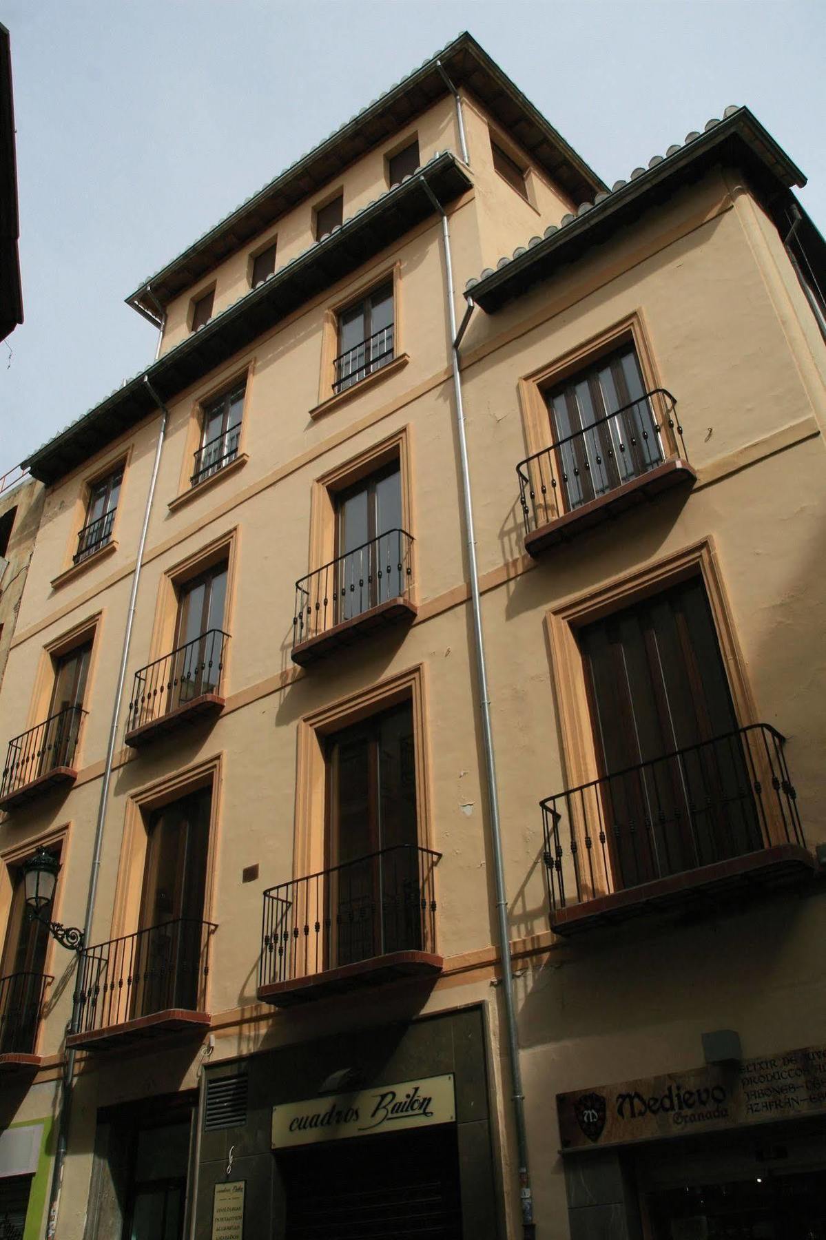Apartamentos Casa De La Lonja Granada Buitenkant foto
