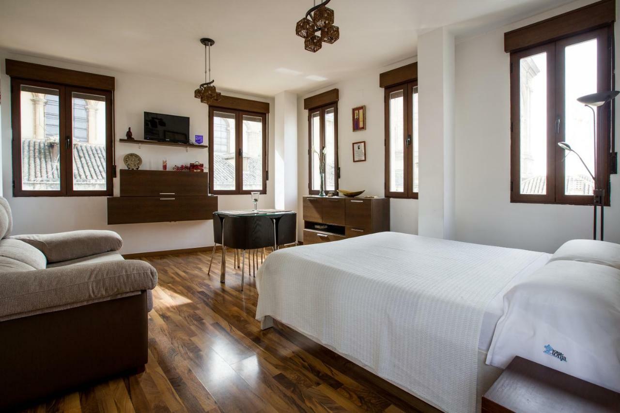 Apartamentos Casa De La Lonja Granada Buitenkant foto